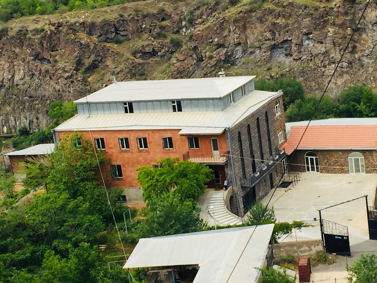 Bloor Hotel Yerevan Bagian luar foto